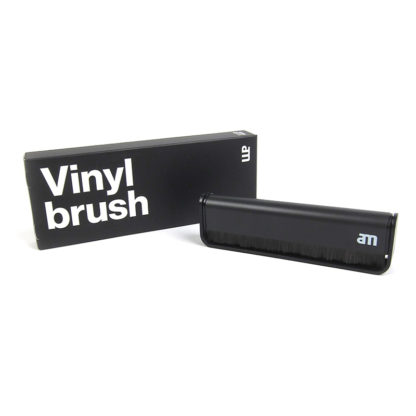 AM Vinyl Brush